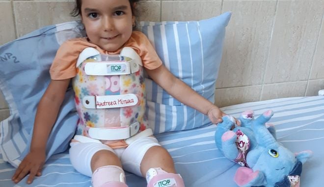 O mamă luptă pentru viaţa copilului ei. „În ziua în care Miruna a fost diagnosticată, doctorul mi-a spus să ne gândim să facem un alt copil” - 23940865130199117715618489219176-1632726684.jpg