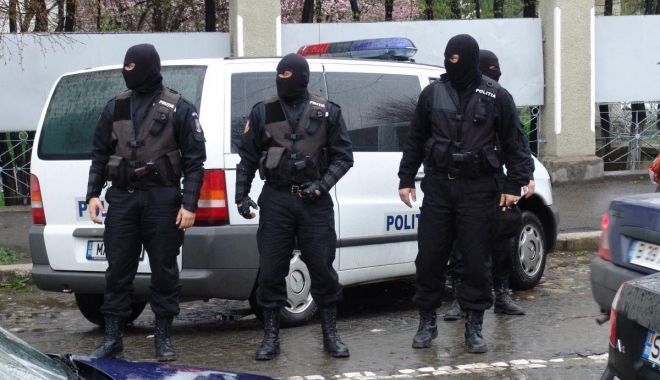Mințite că vor fi luate în căsătorie, mai multe femei au fost obligate să se prostitueze - 23b61206786819294e83b72866a-1672385532.jpg