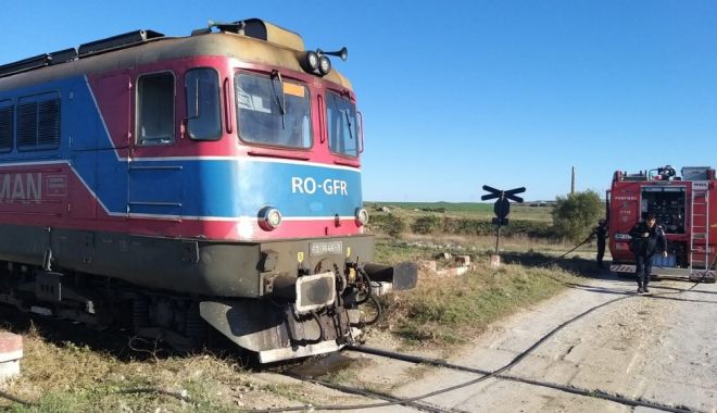 LOCOMOTIVĂ cuprinsă de flăcări, în Portul Constanța! - 23ianincendiulocomotiva-1579780904.jpg