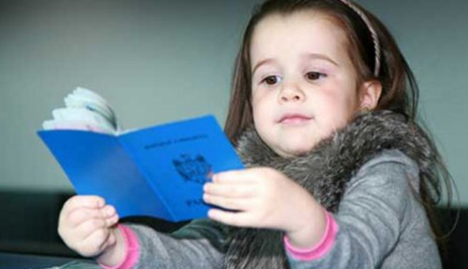 Cum obții pașaportul copilului sub 14 ani - 23maipasaportcopil3-1337786276.jpg