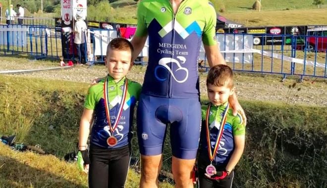 Ciclism / Trei sportivi de la CS Medgidia, pe podium la Explorer MTB Challenge - 24010206532536025114315687567720-1629710611.jpg