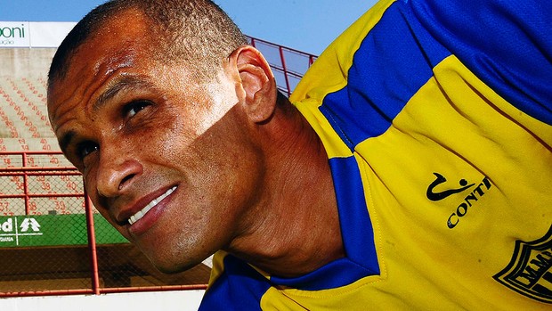 Rivaldo a jucat din nou pentru clubul Mogi Mirim - 2401fotbalrivaldo-1390566217.jpg