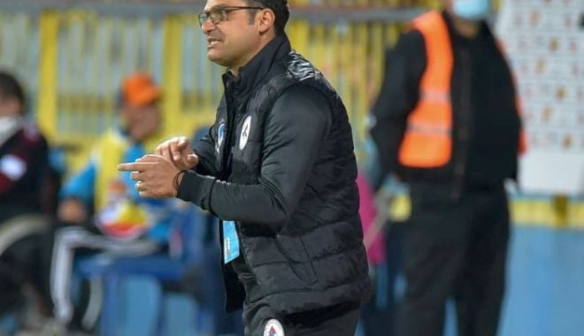 Fotbal / Mihai Teja nu mai este antrenorul echipei Gaz Metan Mediaş - 24052158926508341685521242490764-1631694686.jpg