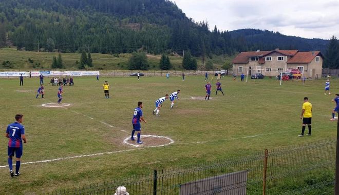 Frontiera Tomis Constanţa, pe primul loc la Cupa Federaţiei la oină - 24063995249273876872783626719104-1630398505.jpg