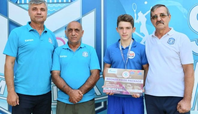 Box / Bogdan Trifu, de la CS Medgidia, bronz la Europene: „Medalia aceasta mi-a dat aripi” - 24066024532584908876093977238551-1629886962.jpg