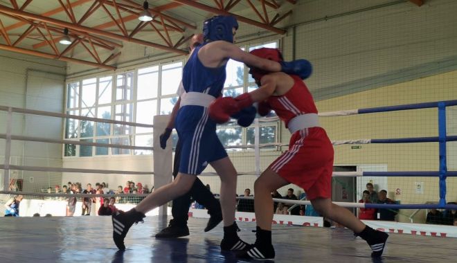 Box / Din cauza pandemiei Covid-19, Campionatele Naţionale de juniori și cadeți se reprogramează - 24154567424617711739579314571098-1635416149.jpg