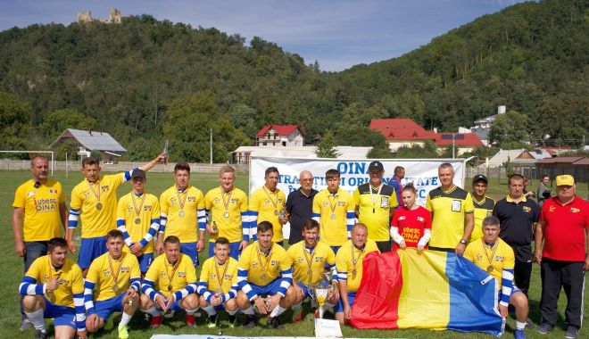 ACS Frontiera Tomis Constanţa, campioana României la oină - 24190871949764501923721111248899-1631700843.jpg