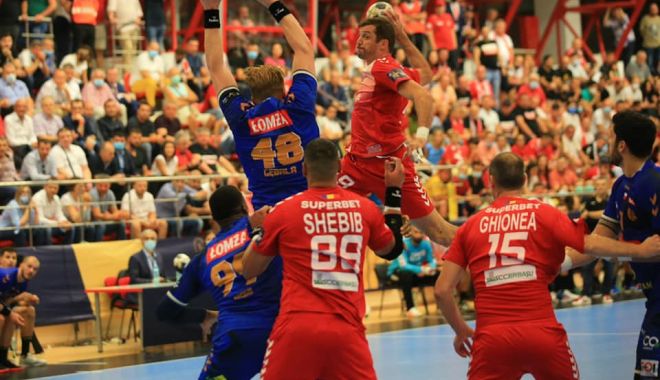 Handbal / CS Dinamo, victorie de senzaţie cu Vive Kielce, în Liga Campionilor - 24193812724591172754074283326583-1631858845.jpg