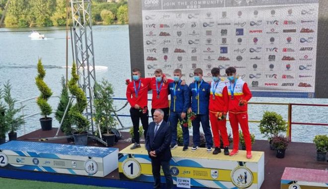 Kaiac-canoe / Aur pentru fraţii Adrian şi Victor Stepan, la Mondialele de la Bascov - 24249958517950430173715994131835-1633348488.jpg