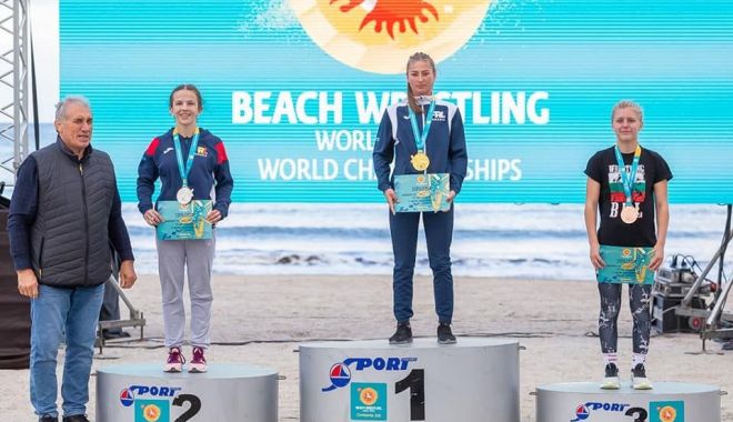 Două constănţence, medaliate cu aur la Campionatul Mondial de lupte pe plajă - 24265985334358779755570172977252-1632489064.jpg