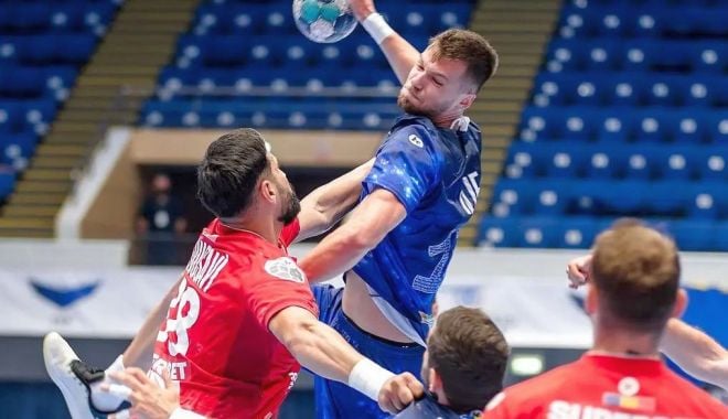 HC Dobrogea Sud se pregăteşte în formulă completă pentru duelul cu CS Minaur Baia Mare - 24413959619740755460891998531360-1633596949.jpg
