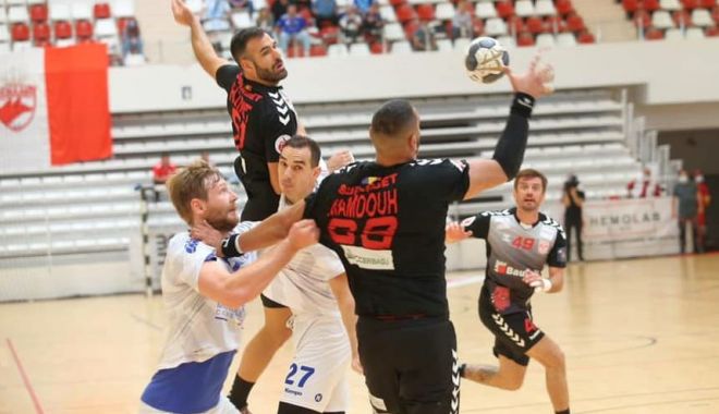 Campioana şi-a luat revanşa! HC Dobrogea Sud, spulberată de Dinamo Bucureşti - 24441590325735346639656887352662-1633336473.jpg