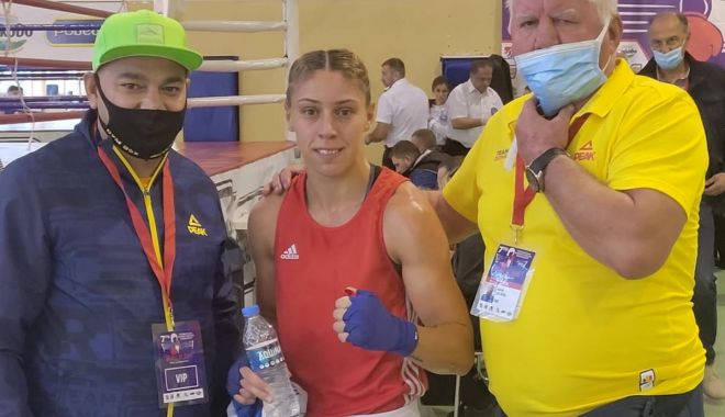 Box / Claudia Nechita şi Lăcrămioara Perijoc, medaliate la Balkan Tournament de la Sofia - 24445167424847442649939553440429-1634126092.jpg