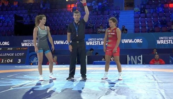 Lupte / Se bate pentru bronz! Alina Vuc s-a calificat în semifinalele Campionatului Mondial de seniori din Norvegia - 24455045235080475350067273954502-1633507837.jpg