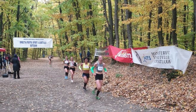 Atletism / Ancuţa Bobocel Lădaru şi Ilie Corneschi, pe primul loc la Campionatele Naţionale de cros - 24580398494243286968129491074024-1634464403.jpg