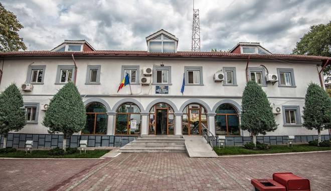 Scandalul de la Biobaza Năvodari. Ce măsuri au fost luate împotriva angajaților violenți - 24764741412745874257691593485750-1423825531.jpg