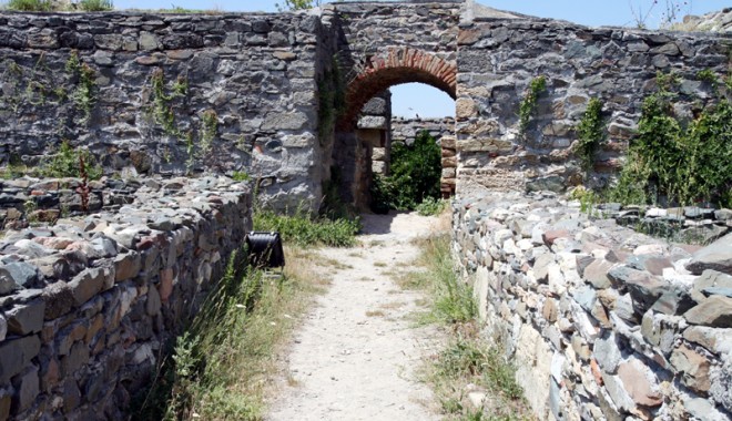 Puncte de interes turistic de-a lungul litoralului - 24fe7c0ccc301185c71eae88b71d6b65-1374494244.jpg