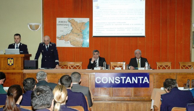 Polițiștii din Constanța, cei mai buni din țară. Iată la ce anume! - 24ianuariebilantpolitiaconstanta-1390582400.jpg