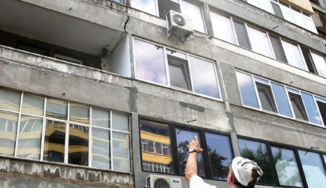 Ce riscuri își asumă cumpărătorii de apartamente ieftine - 24iuliefondcasaieftina-1374665292.jpg