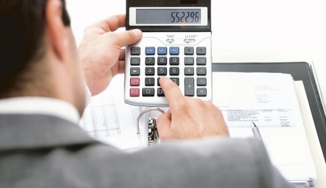 SCHIMBĂRI IMPORTANTE ÎN LEGEA CAS ȘI CASS! Ce se întâmplă, din august, cu banii dați la pensie și sănătate - 24taxecorporateshutterstock24605-1499923391.jpg