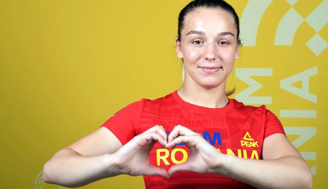 Lupte / Constănţeanca Andreea Ana luptă pentru medalia de aur la Mondialele de la Belgrad - 25044058764144051486344863716963-1636010340.jpg
