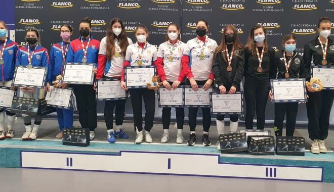 Scrimă / CS Dinamo București, campioana României la sabie feminin-echipe - 25245805420540582114106014572537-1635859157.jpg