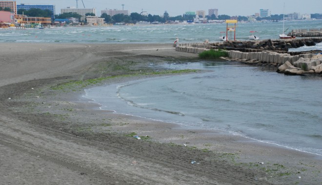 Mamaia Sud, în pericol să dispară în câțiva ani - 25augustdadlmamaiasud-1314253479.jpg