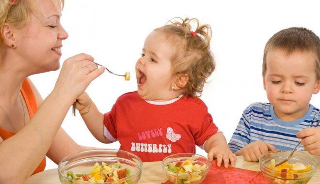 Sfaturi pentru alimentația copiilor - 25octsfaturialiment-1382724062.jpg
