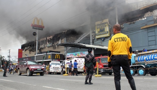 Incendiu într-un mall din Filipine: 37 de morți - 25philippinesfire1master768-1514106602.jpg