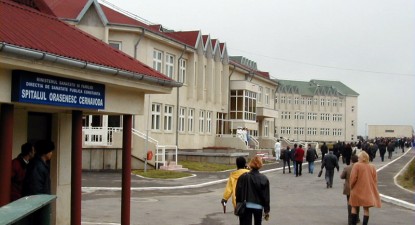 Serviciile medicale din Cernavodă, în dezbatere publică - 261b1aa10d3ea399f1b404f3bfee137d.jpg