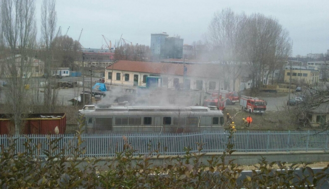 Arde o locomotivă în Portul Constanța! - 26854374156688457006494120561560-1515667428.jpg