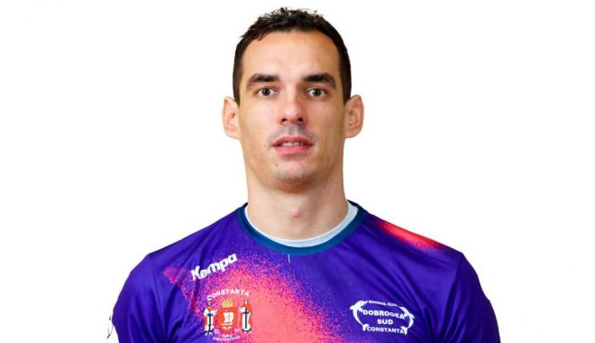 Handbal / Prelungire de contract! Bosniacul Marin Vegar, încă doi ani la HC Dobrogea Sud - 26895026732135318999553824184612-1639911297.jpg