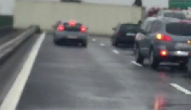 TIR-uri răsturnate pe Autostrada Soarelui - 26996110169964641672480417007310-1516268709.jpg