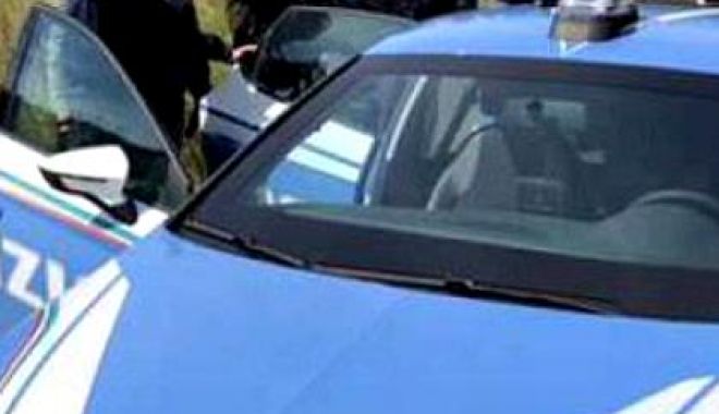 Infractor român descoperit în Italia, ascuns în dulapul cu haine al fiicei sale - 26arrestopoliziacropped51-1535808410.jpg