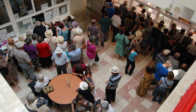 Când pot fi obligați angajații să se pensioneze - 26augfondcasadepensii23-1377532848.jpg