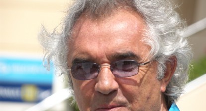 Flavio Briatore a fost suspendat pe viață din Formula 1 - 26ec59f975f3c0091b154025dc43a226.jpg