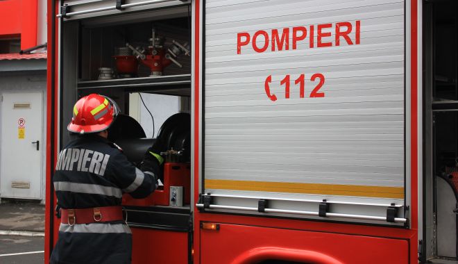 ALERTĂ. Ambarcațiune în flăcări, pe lacul Siutghiol! - 26iulieincendiusiutghiol-1595755436.jpg