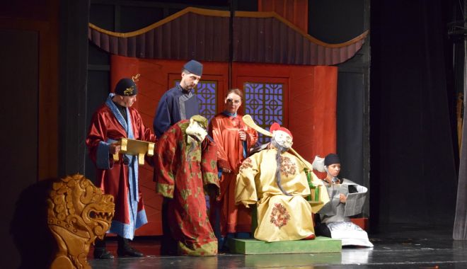 SOLD OUT! La spectacolele din acest week-end ale Teatrului „Căluțul de mare” - 27167014428362764766696035669826-1641978052.jpg