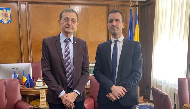 Directorul general al Institutului Francez din România a vizitat Academia Română - 27472689014673469780267883318149-1645788486.jpg