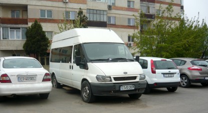 Service clandestin și mașini abandonate în centrul Constanței!? - 27f5111381c0274e61a72e51dd1bc25b.jpg