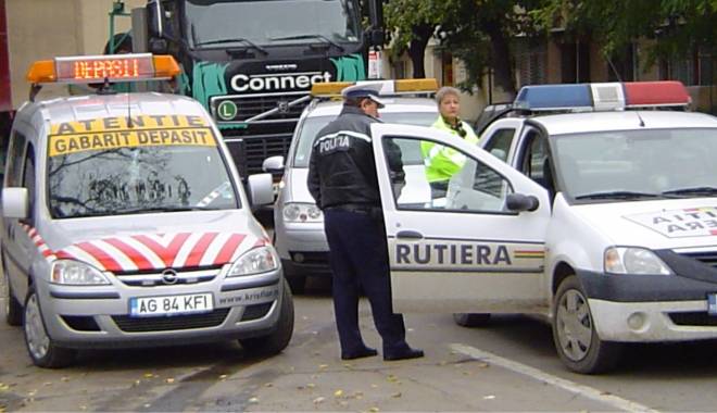 Transport cu gabarit depășit în județul Constanța - 27februarietransportagabaritic-1425040991.jpg