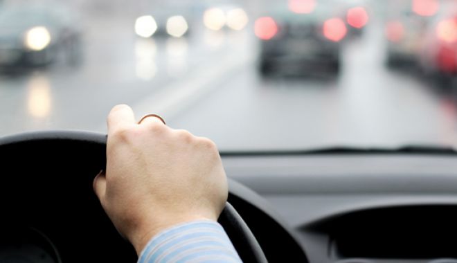 Un nou record de viteză pe autostradă: 211 KM pe oră - 2830172publimediashutterstock-1533540778.jpg