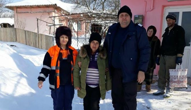 Femeie gravidă, adusă cu elicopterul SMURD la Spitalul Județean Constanța - 28379055161803624494977391169636-1519896858.jpg