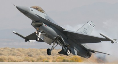 NATO a atacat birourile lui Gaddafi - 283c53a1a1af3cdff3387c5be4135f6f.jpg
