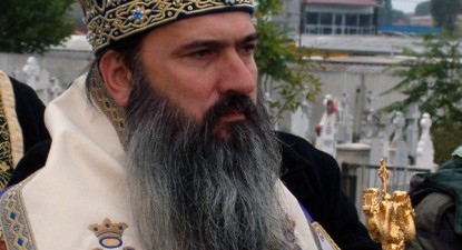 ÎPS Teodosie s-a prezentat la Parchet pentru audieri - 2847ae92568a53bda4d5c3d12bbbc0c7.jpg