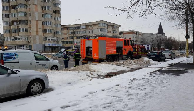 Incendiu într-o canalizare, pe bulevardul Alexandru Lăpușenanu - 28767766174798831522394714445177-1520163589.jpg