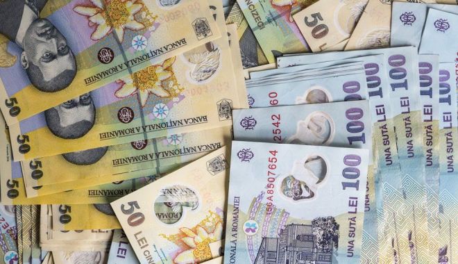 Salarii majorate începând cu 1 iulie! Cine beneficiază de o creștere de 30%