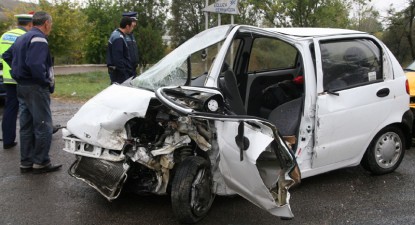 Depășire mortală la ieșire din Cernavodă - 2895912667223223c3277a2f44df5a1f.jpg