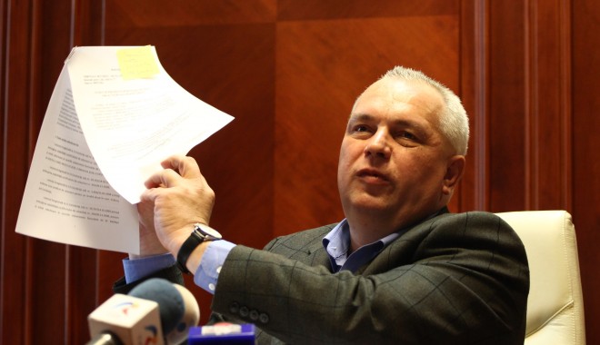 Ce spune Nicușor Constantinescu despre motivația mandatului de arestare emis pe numele lui - 28augustnicusor-1409213416.jpg