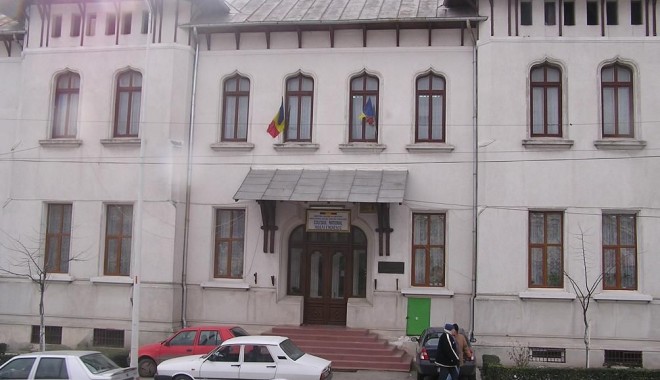 Ce spun reprezentanții Colegiului 